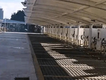 廣東深圳龍華新田充電站